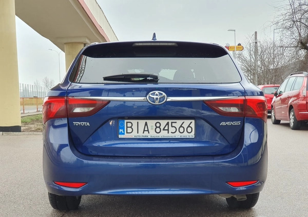 Toyota Avensis cena 44900 przebieg: 179151, rok produkcji 2015 z Białystok małe 232